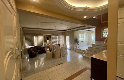 Panorama Hills Villa with Pool - Foto 11