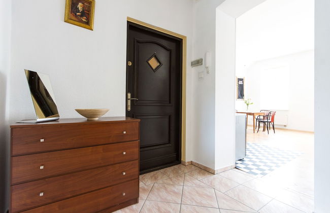 3 Bros' Apart - Photo 7