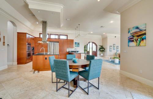 Groveland Home with Pool Luxurious Lakefront Oasis! - Foto 9