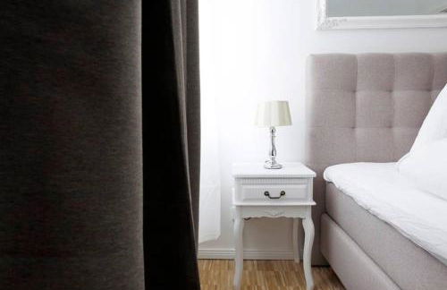 SC 06 by ROCKCHAIR Apartments l SUPERHOST Status l 4 Bedrooms Boxspringbeds 2 Bathrooms Balcony Elevator - Cozy Family & Business Flair welcomes you! - Foto 8