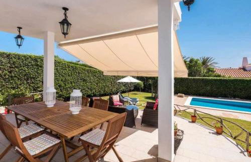 VILLA JARAMA - Elegante chalet cerca de la playa - Foto 19