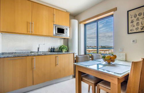 Corcovada, Sunny and Bright T1 with Large Terrace, Albufeira - Foto 10