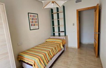 Apartamento primera linea de Playa Climatizado Internet - Foto 14