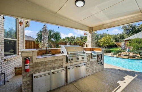 Luxury4000sqft Hot Tub Games Cinema FTWorth ATTST - Photo 48