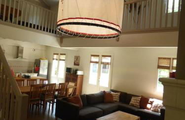 Grande maison entre Lac et forêt - Foto 15