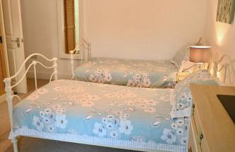 Bay View, Sleeps 18, 7 Bedrooms, 7 Bathrooms, Seafront, Criccieth - Foto 39