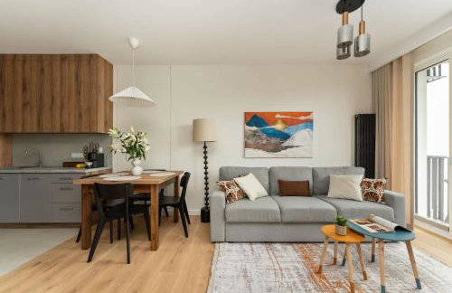 Stylish Studio in Ożarów Mazowiecki with Balcony by Noclegi Renters - Foto 9