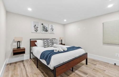 5-Bedroom Home with 2 Kitchens & Rooftop Deck, U Street and Shaw - Foto 43