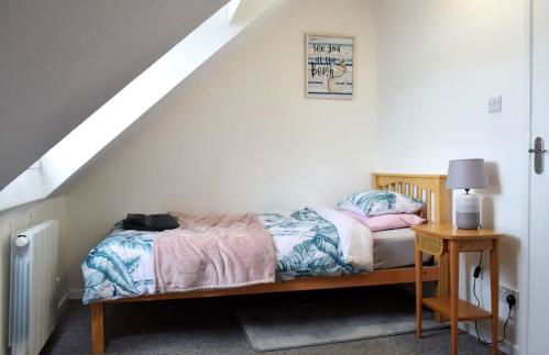 Breathtaking High Street Townhouse With Stunning Sea Views at 'The Old Fishermans Townhouse' - Foto 31