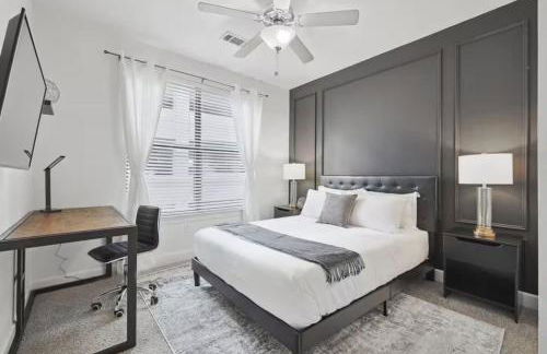 Chic and Stylish 2B near Legacy West Wi-Fi Fitness Pool 2260 - Foto 4