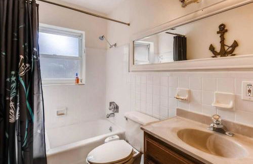 4 Rooms, Lake, Pool, Hot Tub, Bocce Ball, Putting - Foto 17