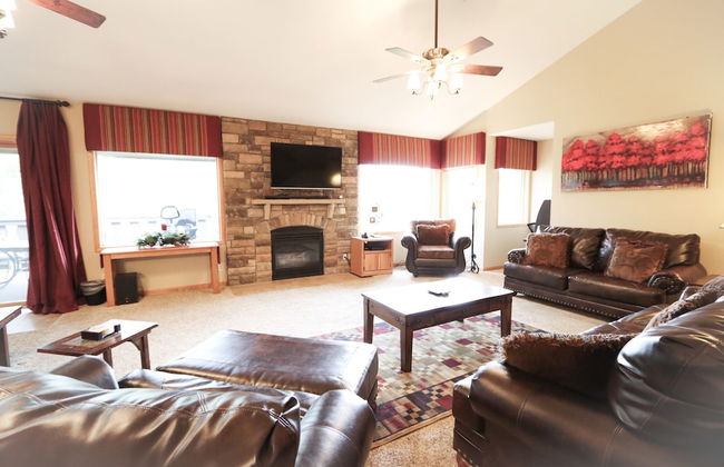 Elk Trail Getaway - Photo 15