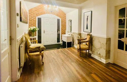 Ivys End Boutique Chic Manor Cottage Elegant & Sophisticated Retreat in Loughborough offering 3bedrooms - Foto 5