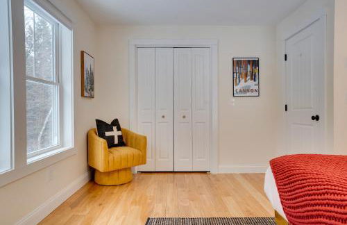 '"Luxury Mountain Getaway'" Sauna, Hot Tub, Massage Chair, Pool Table - Photo 16