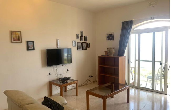 Sea and sun Views 2bd Apt Marsalforn Gozo - Foto 10