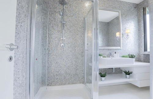 Villa Artistica con Piscina e Giardino - Foto 46