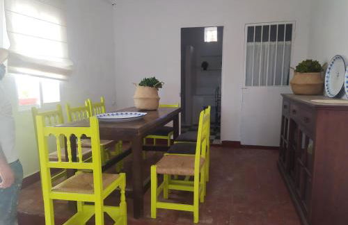 Charming house in Estepa, mountain view - Photo 15