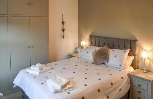 Railway Cottage - Photo 11