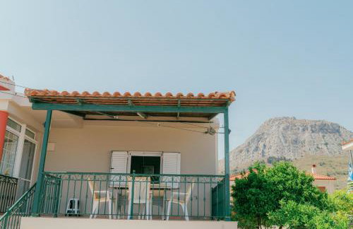 AKANTHOS Rental House - Foto 32