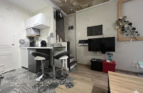 Maison Le 22' Lyon Express - A proximité de la La Plaine de l'Ain - Foto 10