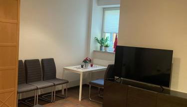 Schöne Zweiraumwohnung im Zentrum - Photo 5