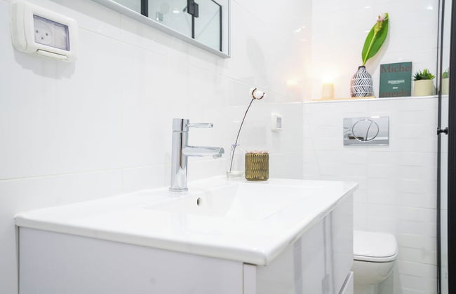 Tranquil Stay Near Beach by Sea N' Rent - Foto 25