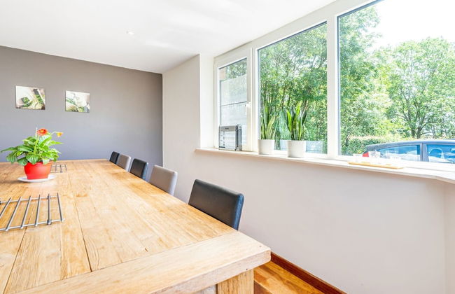 Plush Villa in La Roche-en-ardenne With Swimming Pool - Photo 32