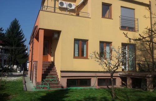 Apartman Maksimir Lux Zagreb-145m2 - Photo 29