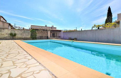 4 Bedroom Lovely Home In Bellegarde - Foto 9