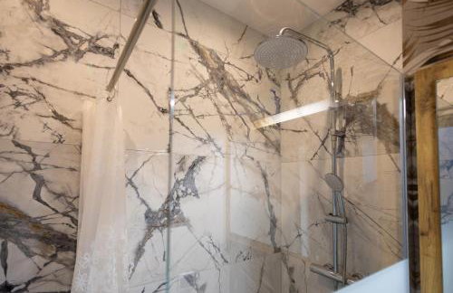 Small Paradise 4 Cozy Rooms with AC - Photo 18