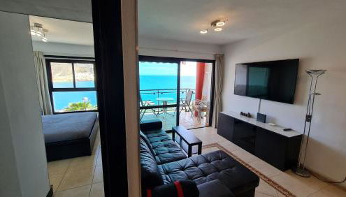 DELUXE 3 Rooms74m2,2Air Condit 2TV SEAVIEW on AMADORES,2 heatPOOLs, PARKING, 600 MB,Dishwasher,2Lift,,3 BEACHes - Photo 2