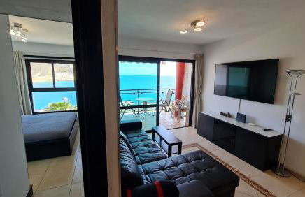 DELUXE 3 Rooms74m2,2Air Condit 2TV SEAVIEW on AMADORES,2 heatPOOLs, PARKING, 600 MB,Dishwasher,2Lift,,3 BEACHes - Photo 2