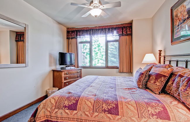 Highlands Area by East West Hospitality - Photo 7