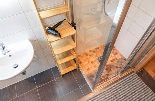 Cityapartment mit großem Balkon am Stadtpark- DisneyPlus und 300mbs Internet - Foto 16