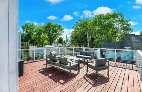 Fountain Square Gem with Rooftop Patio & Fire Pit- Family Friendly - Foto 2