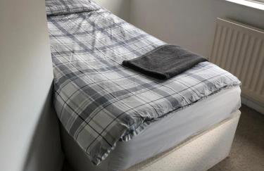 Nice 3 Bedroom House Wimbledon - Foto 17