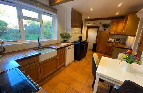Carlton Cottage Country Retreat - Perfect for Ipswich - Aldeburgh - Southwold - Thorpeness - Sizewell B - Sizewell C - Sleeps 13 - Foto 4