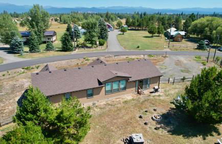 New! Grand Manor - Close to Tamarack and Lake Cascade - Pet friendly - fenced yard - trailer parking - Foto 43