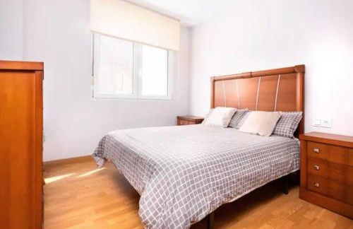 VillaCoto - Piso acogedor y amplio con Wifi a un paseo de la playa - Foto 7