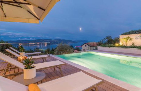 Gorgeous Apartment In Plomin - Foto 6