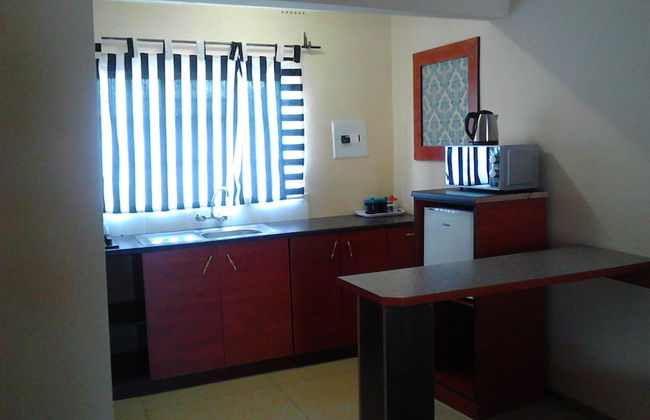 Pacific Conqueror Self Catering Units - Foto 7