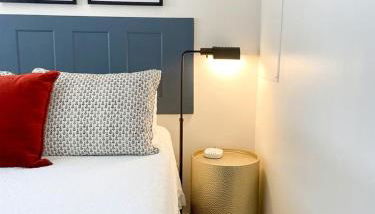 Pet-Friendly Glamping Cabin, with River Access in Ingram, Texas - Foto 2