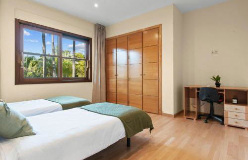 Luxury Villa Robledal By Mabiente - Views of the sea and the golf course - Foto 36