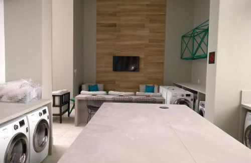 Flat Aconchego, próximo ao centro de Osasco, ar condicionado, academia, piscina, wifi e varanda - Foto 16