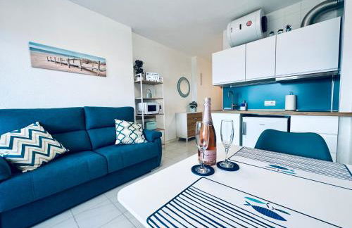 Face a la Mer - vue epique, climatisation, wifi, draps inclus - Foto 8