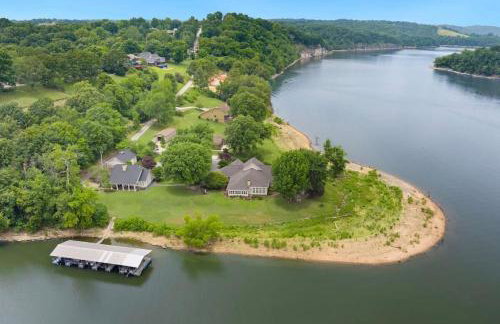 Shoreline Serenity-Direct Lake Access - Foto 1