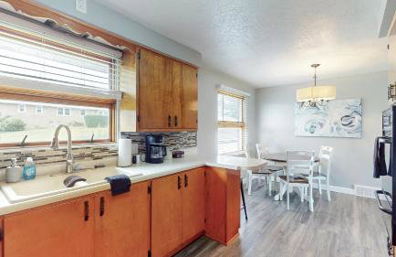 The Halftime Highlight-Big Plays, Comfy Stays - Foto 11