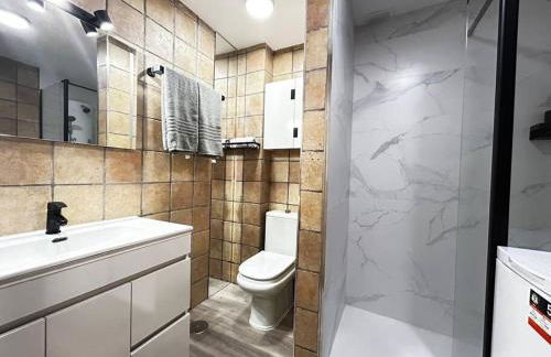 Apartamento amueblado en el centro de Madrid - Photo 4