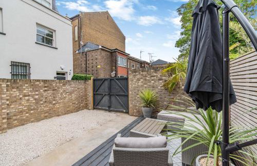 Entire Garden Flat with Parking - Portobello Road - Photo 5