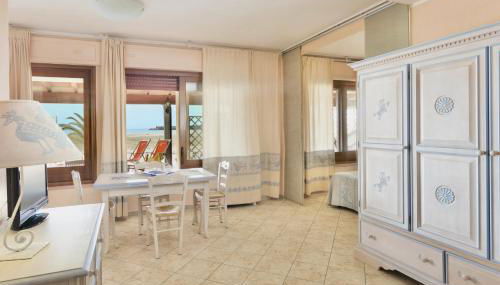 Residence with private beach in Bosa Marina just 100 meters from the sea - Foto 5